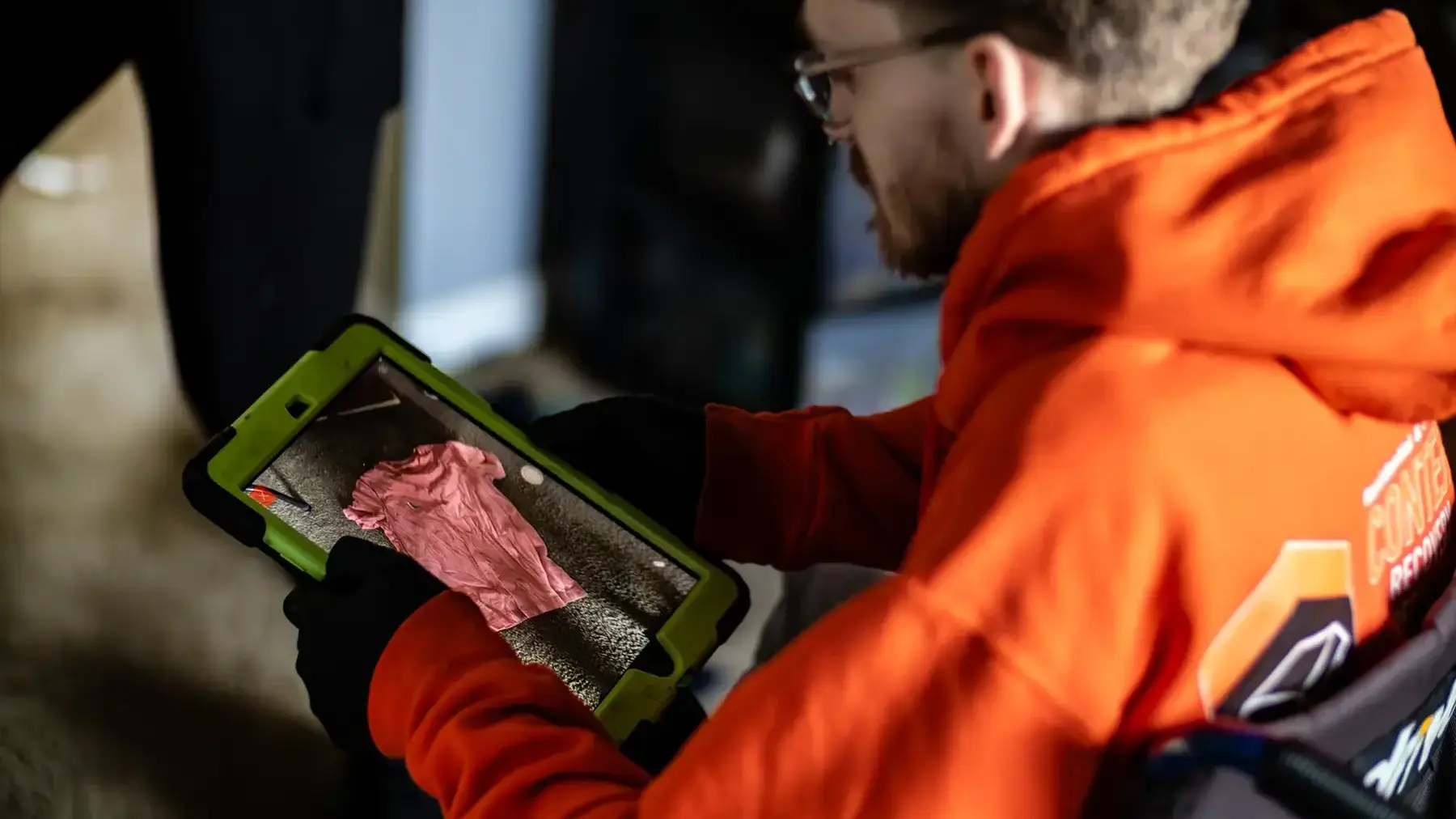 Article of clothing being digitally inventoried